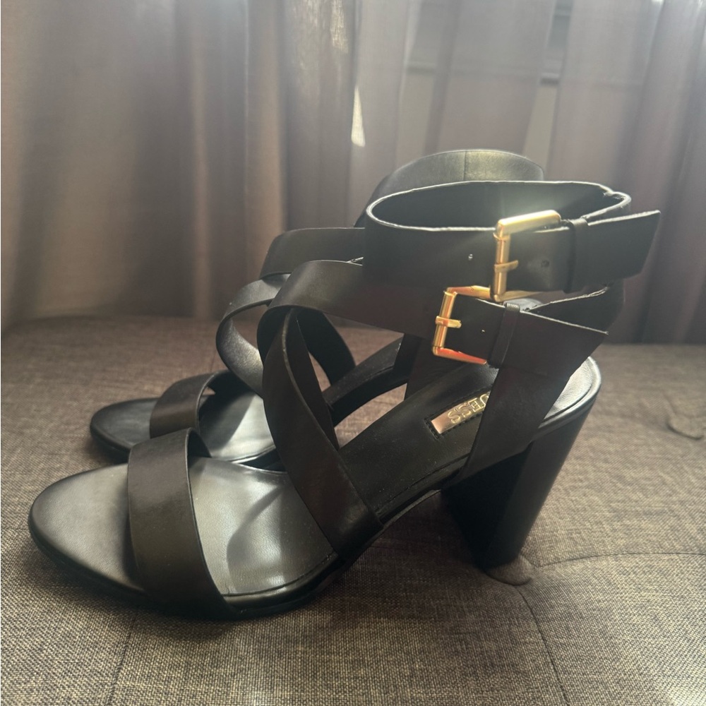 Guess Black Heeled Sandals with Geometric Straps - Picture 2 of 5
